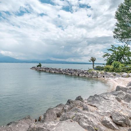 Casa Lugana 2 - monolocale con piscina fronte lago Sirmione Esterno foto